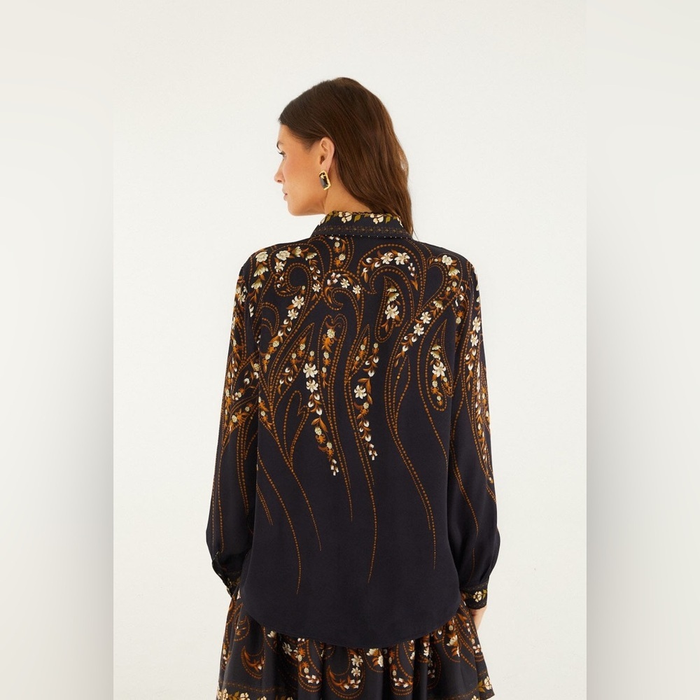 Farm Rio: Black Garden Printed Buttons Viscose Shirt - Picture 2 of 16